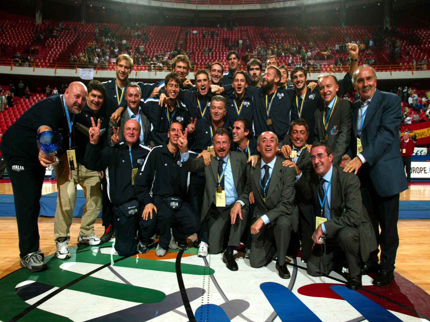 foto Nazionale Olimpica basket Atene 2004